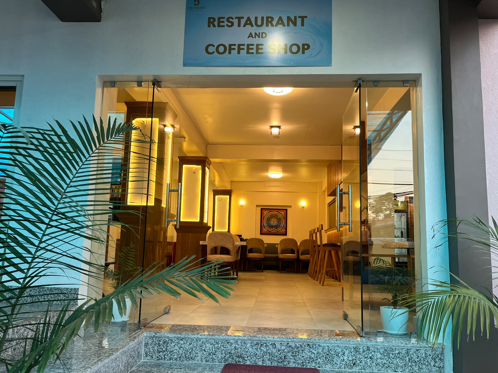 Delmore Hotel entrance